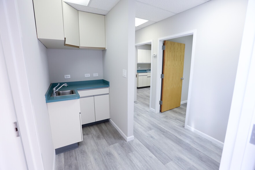 More Photos Of 180 White Rd, Little Silver Medical For Lease