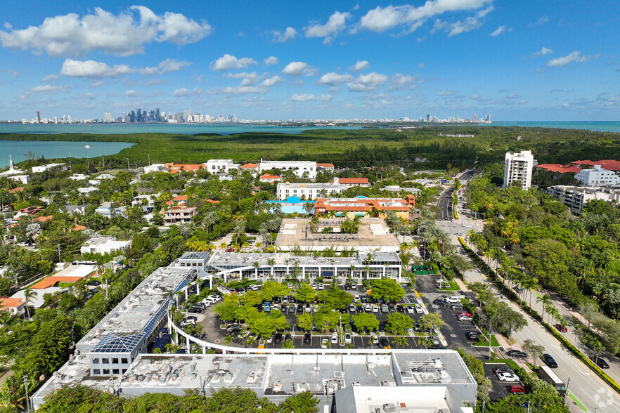 More Photos Of 260 Crandon Blvd, Key Biscayne Bank For Sale