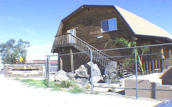 More Photos Of 2630 W Deer Valley Rd, Phoenix Storefront Retail Office For Sale