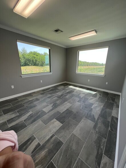 More Photos Of 2743 Smith Ranch Rd, Pearland Loft Creative Space For Sale