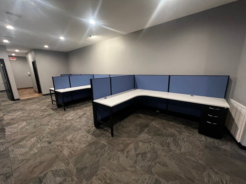 More Photos Of 101 W Shrader St, Liberty Manufacturing For Lease