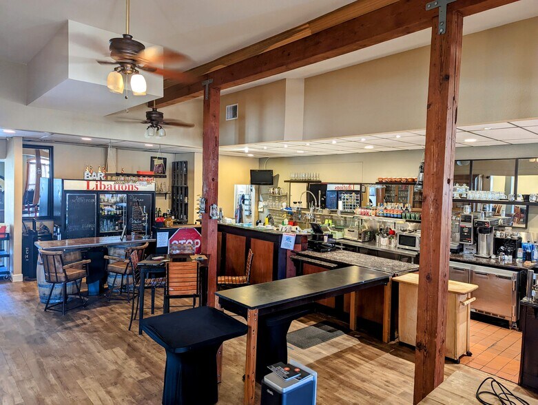 More Photos Of 1301-1303 High St, Alameda Storefront Retail Residential For Sale