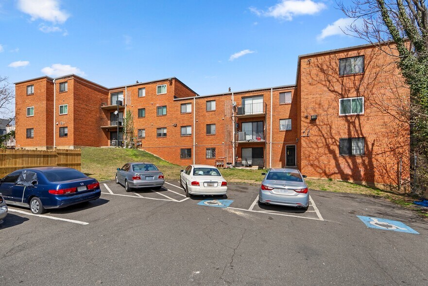 More Photos Of 5105-5109 F St SE, Washington Apartments For Sale