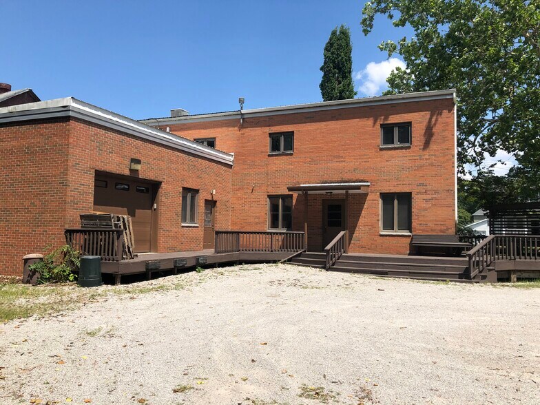 More Photos Of 149 Acme St, Marietta Office For Lease