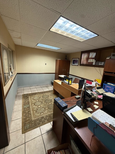 More Photos Of 7840 164th St, Fresh Meadows Apartments For Lease