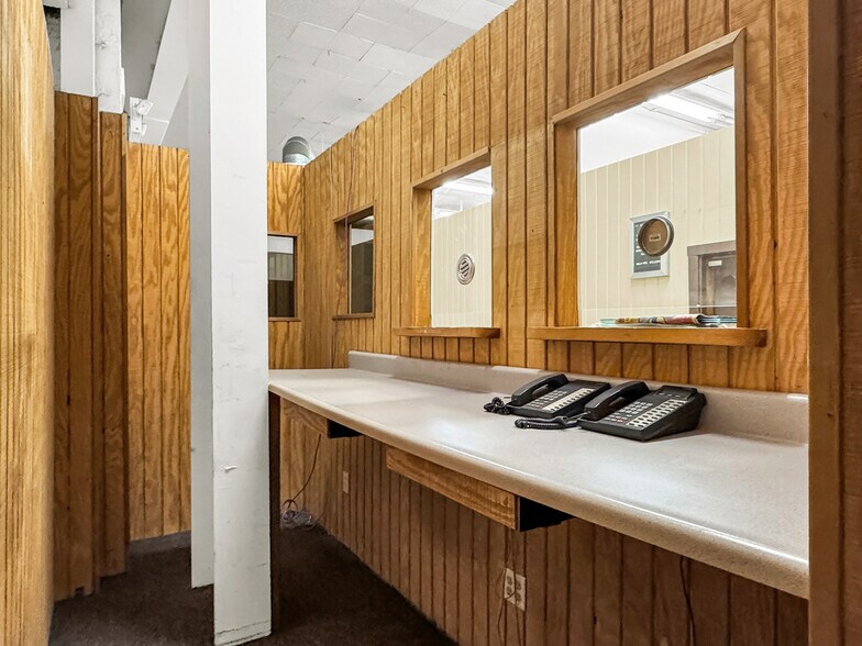 More Photos Of 920 S Atlantic Blvd, Los Angeles Office For Sale