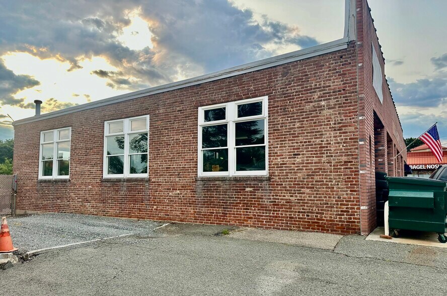 More Photos Of , Livingston General Retail For Sale