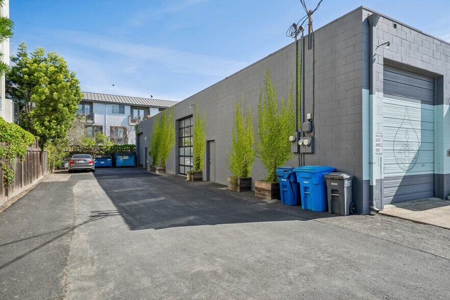 More Photos Of 421 2nd St, Petaluma Office For Lease