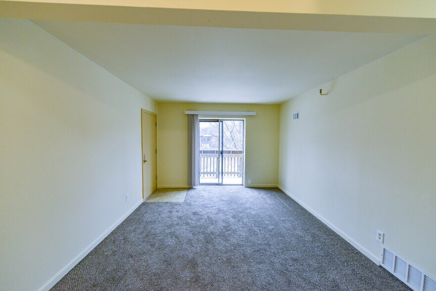 More Photos Of 307-2953 Bien Venido dr, Saint Louis Apartments For Sale