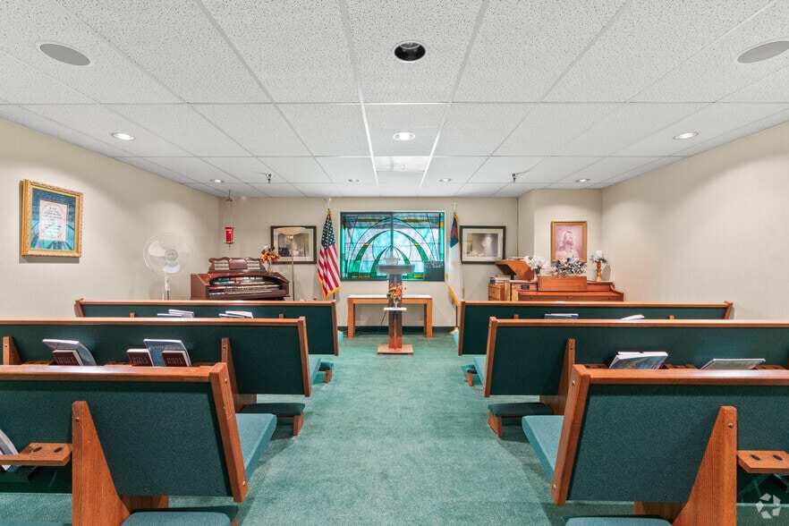 More Photos Of 301 Hartnell Ave, Redding Apartments For Sale