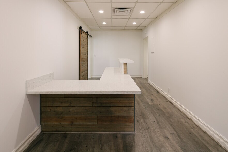 More Photos Of 2505 Canada Blvd, Glendale Office For Sale