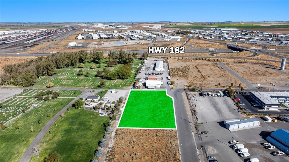 More Photos Of 1601 Idaho ave, Pasco Land For Sale