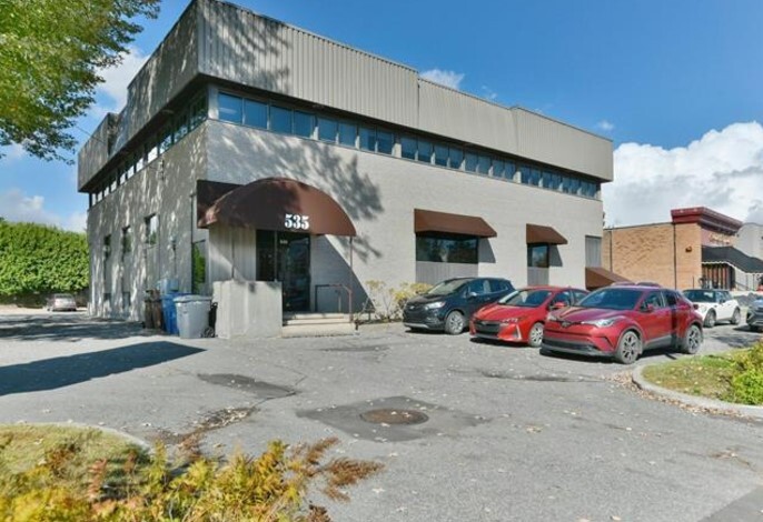 Primary Photo Of 535A Rue Notre-Dame, Repentigny Office For Sale