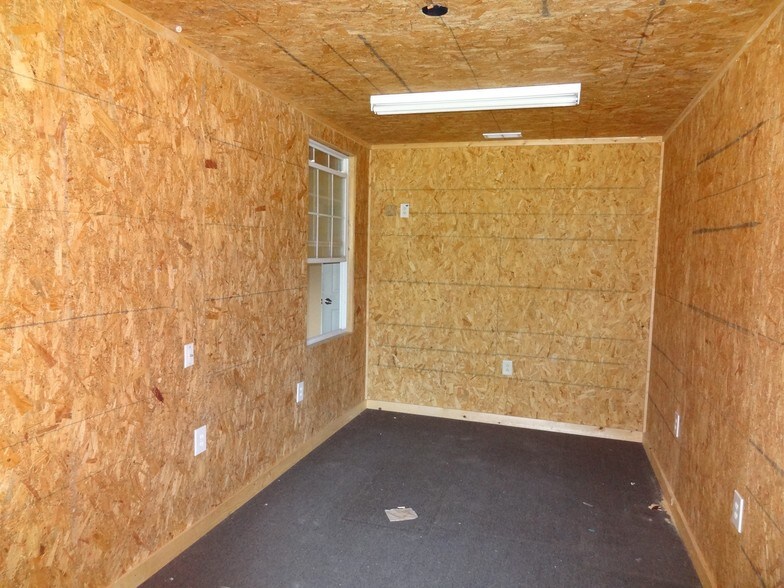 More Photos Of 7303 Hawkinsville Rd, Macon-Bibb Warehouse For Sale