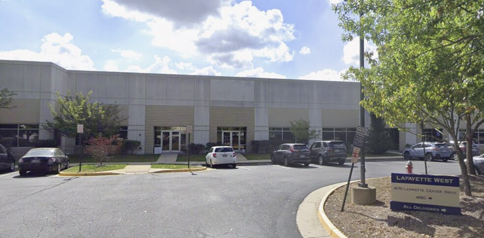 Primary Photo Of 4170 Lafayette Center Dr, Chantilly Light Distribution For Sale