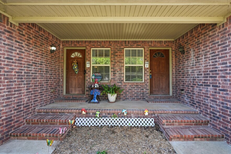 More Photos Of 3403 SW Deerfield Blvd, Bentonville Multifamily For Sale