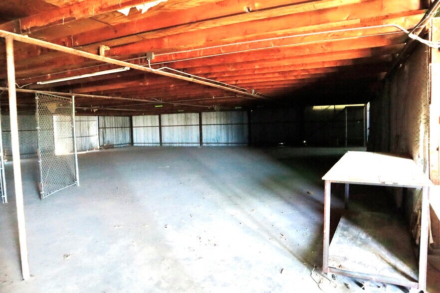 More Photos Of 3224 Industrial Dr, Wichita Falls Manufacturing For Lease