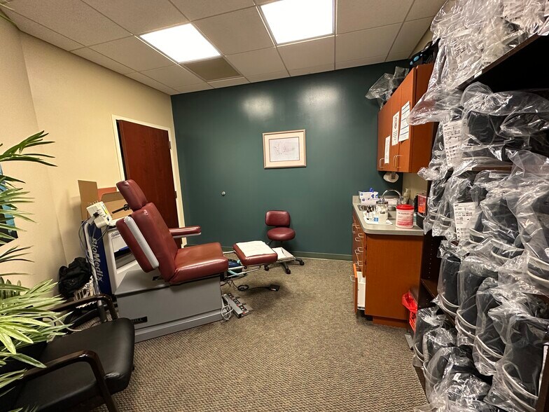 More Photos Of 1890 LPGA Blvd, Daytona Beach Medical For Lease