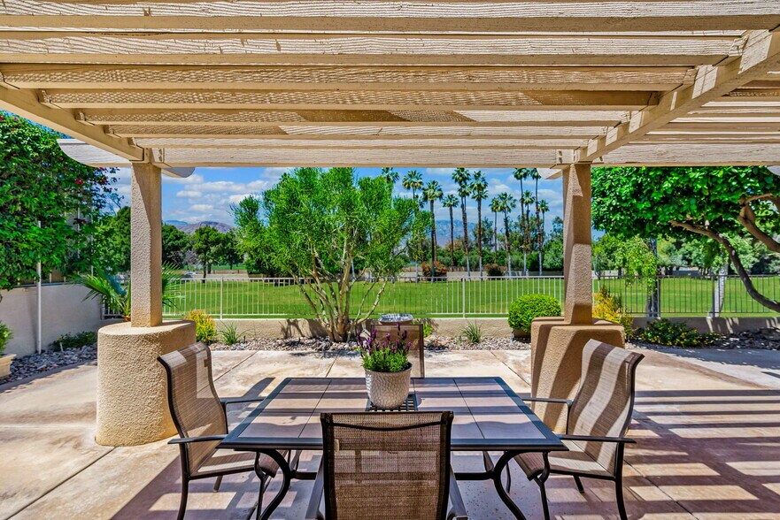 More Photos Of 285 Kavenish Dr, Rancho Mirage Apartments For Sale