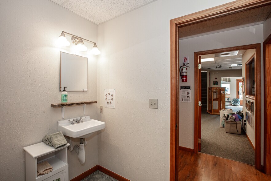 More Photos Of 724 Pine St, Sandpoint Office Residential For Sale