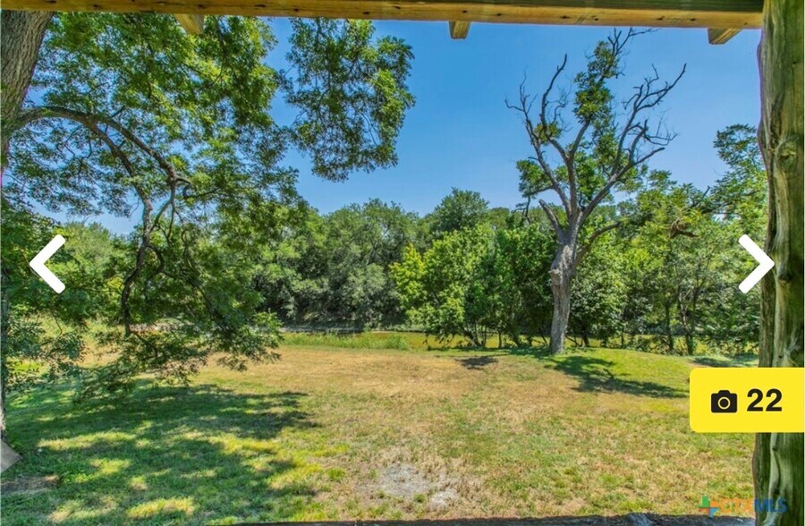 More Photos Of 200 Whitsett St, Belton Land For Sale