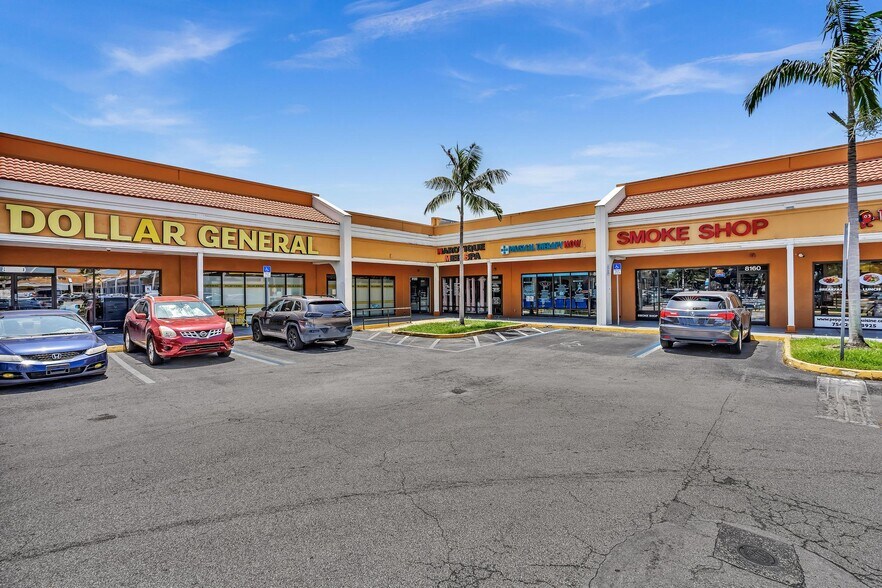 More Photos Of 8030-8384 N Pines Blvd, Pembroke Pines General Retail For Lease