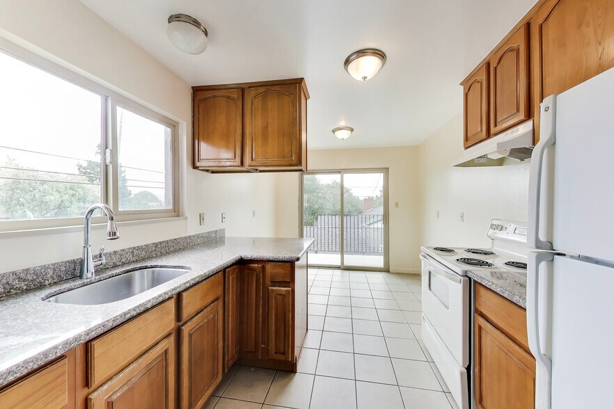 More Photos Of 20317 Wisteria St, Castro Valley Apartments For Sale