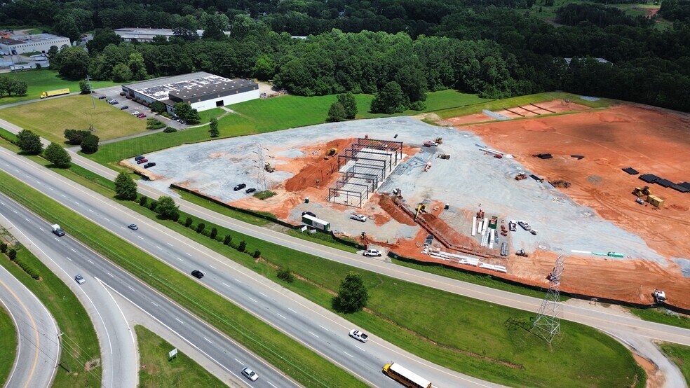More Photos Of 1095 Simuel Rd, Spartanburg Warehouse For Lease