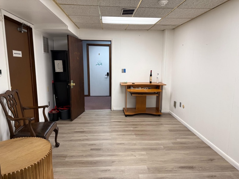 More Photos Of 1071 E Landis Ave, Vineland Medical For Sale