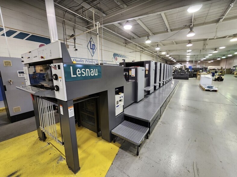 More Photos Of 6025 Wall St, Sterling Heights Warehouse For Sale