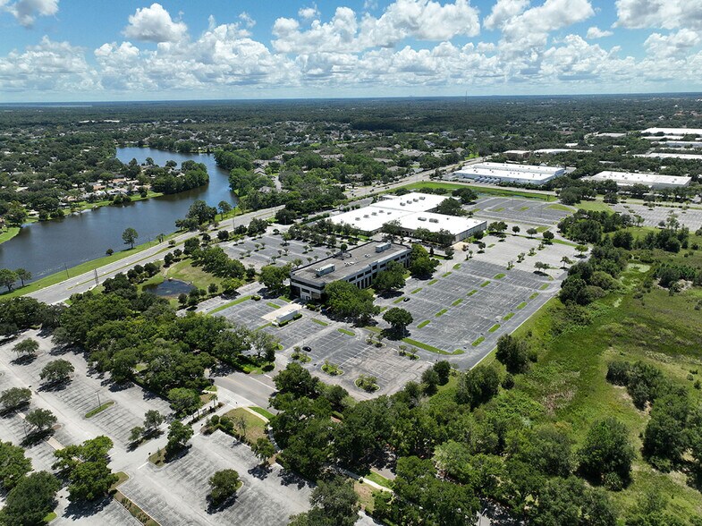 More Photos Of 3210 Lake Emma Rd, Lake Mary Office For Sale