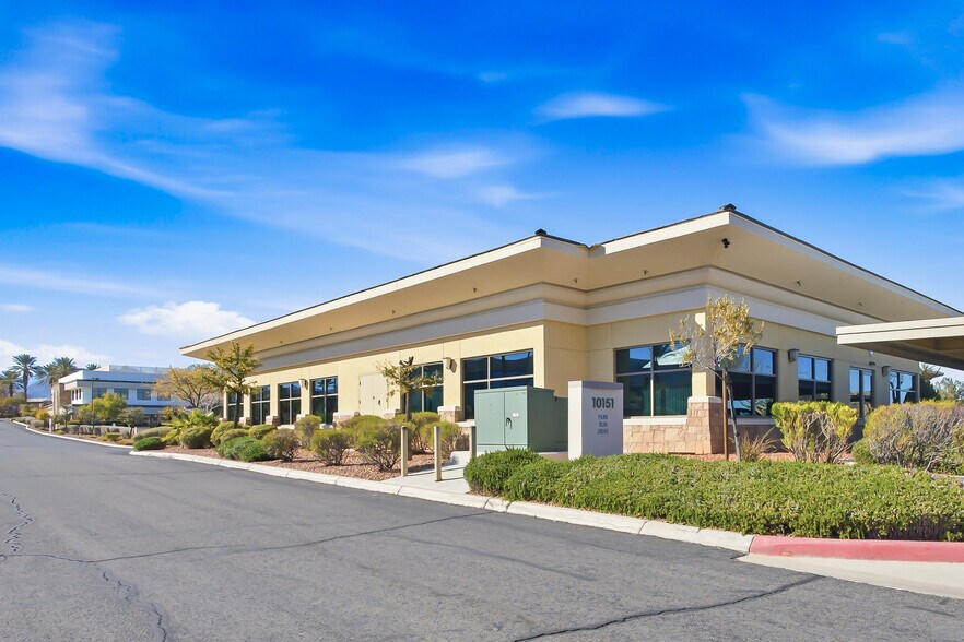 More Photos Of 10151 Park Run Dr, Las Vegas Office For Sale