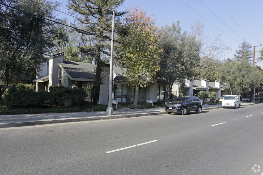 Primary Photo Of 4647 Long Beach Blvd, Long Beach Medical For Lease