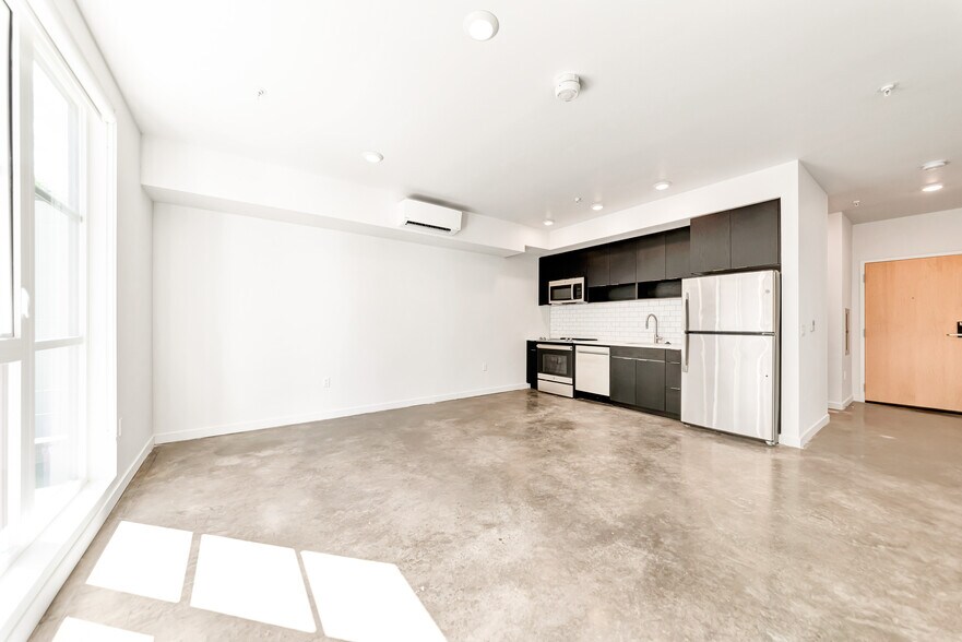 More Photos Of 4750 N Albina Ave, Portland Apartments For Sale