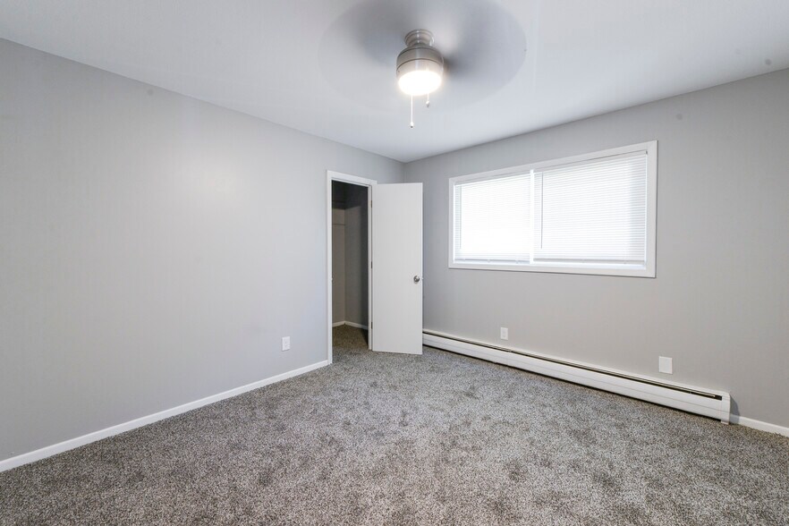 More Photos Of 3018 30th Ave S, Minneapolis Apartments For Sale