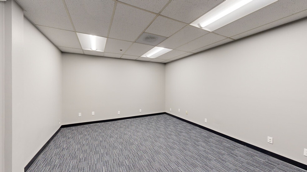 More Photos Of 25509 Industrial Blvd, Hayward Distribution For Lease