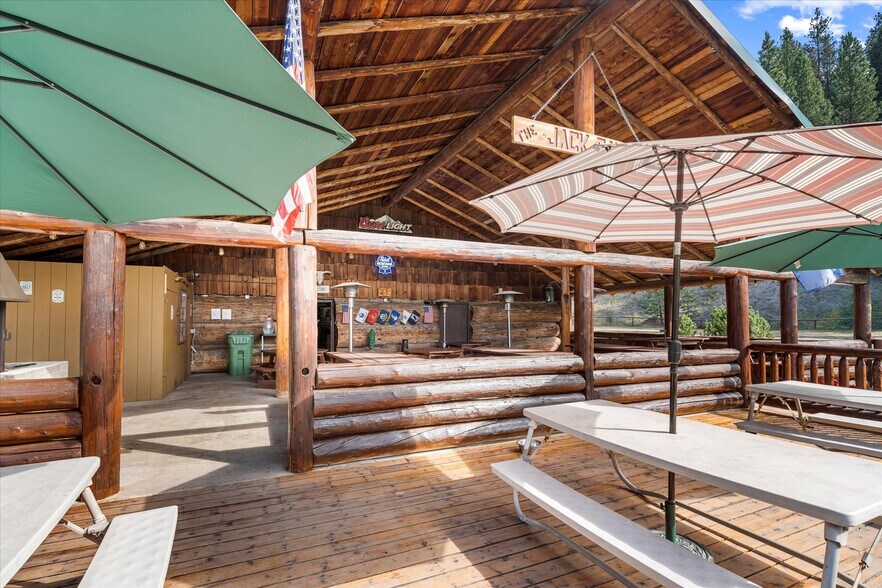 More Photos Of 7000 Graves Creek Rd, Lolo Bar For Sale