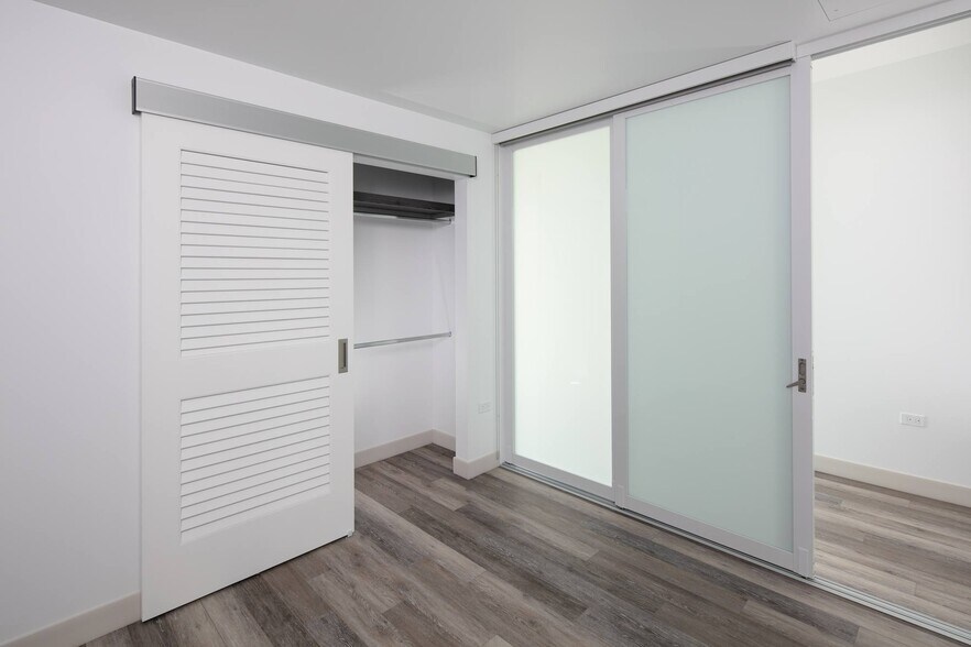 More Photos Of 1177 Market St, San Francisco Apartments For Lease