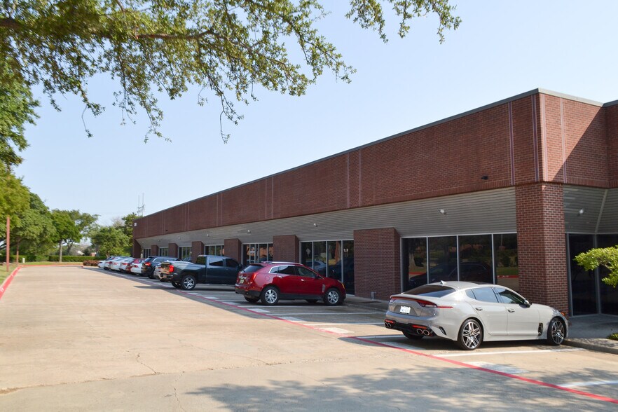 More Photos Of 7801 Mesquite Bend Dr, Irving Unknown For Lease