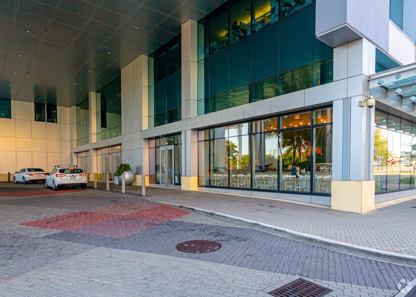 More Photos Of 1951 NW 7th Ave, Miami Office For Lease