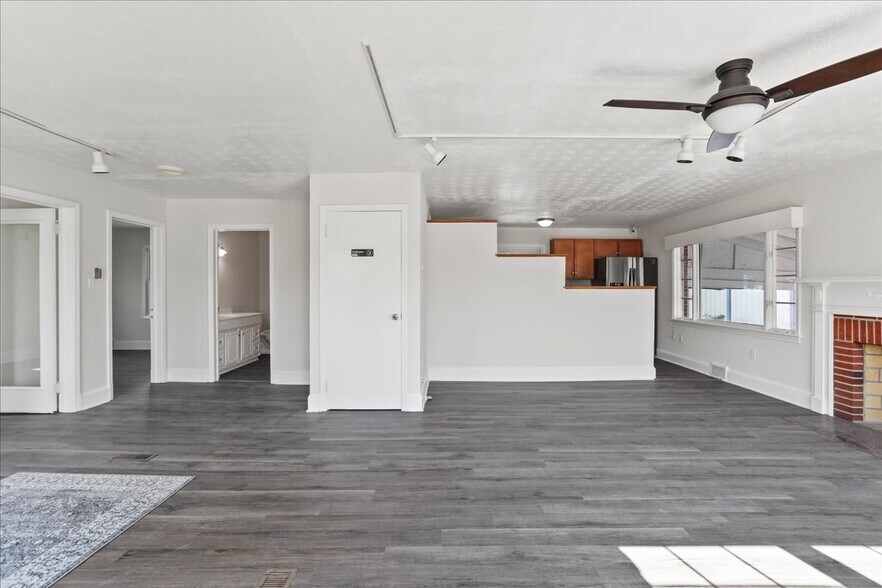 More Photos Of 2109 Valley Ave, Winchester Medical For Sale