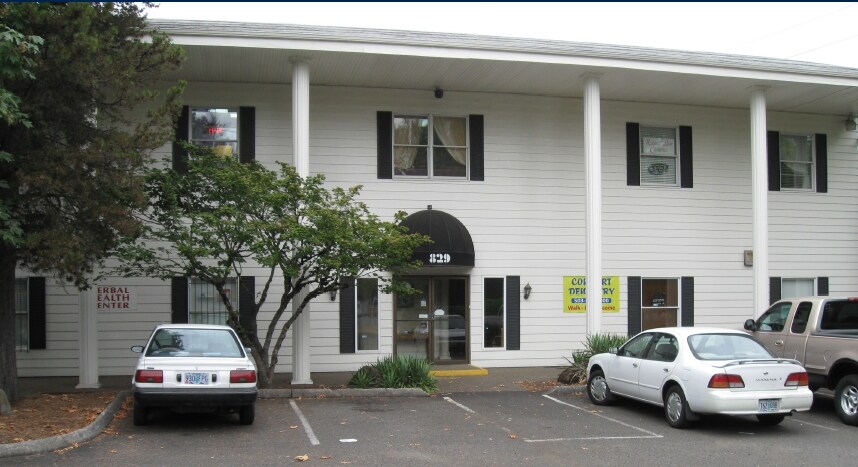 More Photos Of 829 SE 182nd Ave, Portland Office Residential For Lease