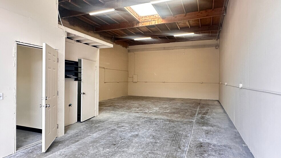 More Photos Of 2535 W Winton Ave, Hayward Warehouse For Sale
