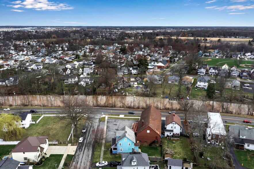 More Photos Of 646 Cayuga Dr, Niagara Falls Religious Facility For Sale