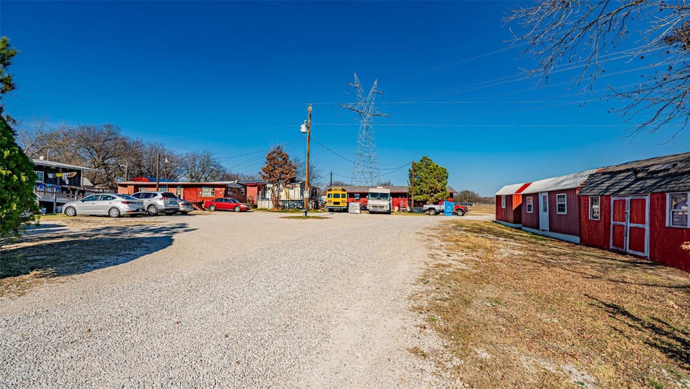 More Photos Of 109 Dill Rd, Weatherford Manufactured Housing Mobile Home Park For Sale