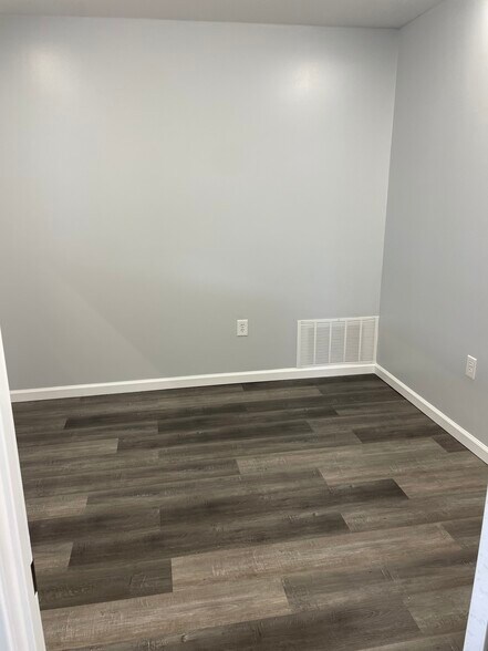 More Photos Of 501 Krebs Ave, Pascagoula Office Residential For Lease
