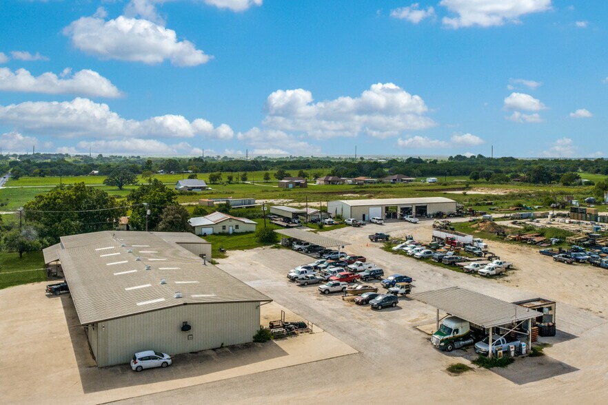 More Photos Of 14685 Old Frio City Rd, Lytle Warehouse For Sale