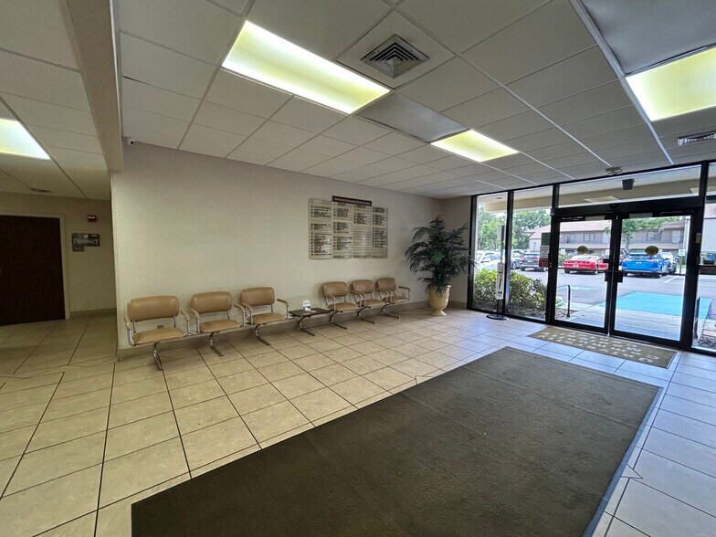 More Photos Of 13801 Bruce B Downs Blvd, Tampa Medical For Lease