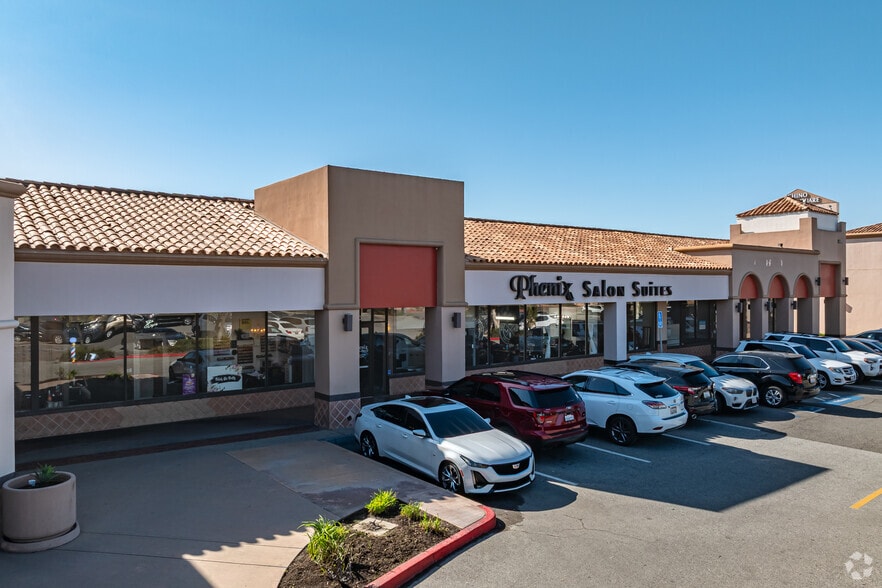 More Photos Of 5533-5549 Philadelphia St, Chino Unknown For Lease