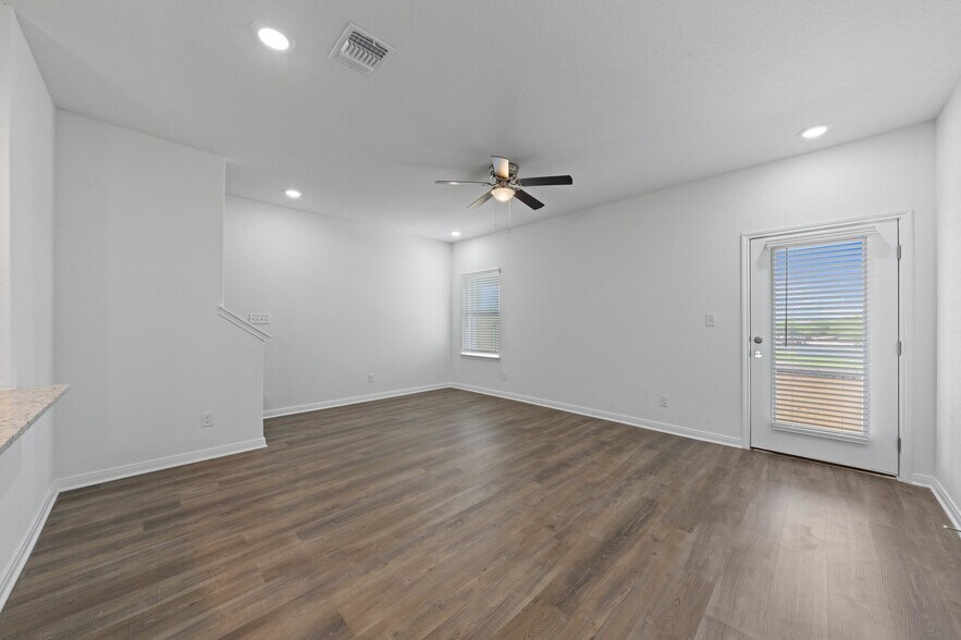 More Photos Of 6010 Shashi Place, San Antonio Apartments For Sale